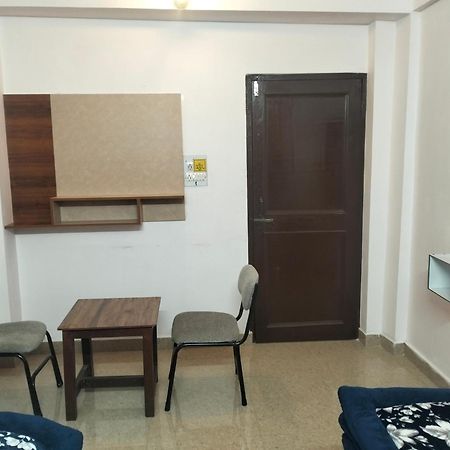 Aman Inn Дхарамсала Екстериор снимка